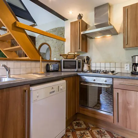 Prázdninový dům Familial Renove Avec Jardin, Activites Exterieures Et Recharge Electrique A - Fr-1-306-843