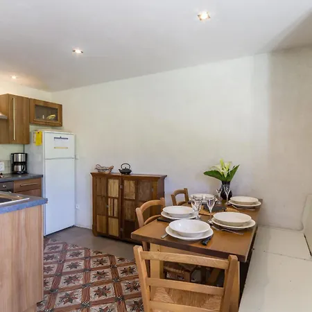 Familial Renove Avec Jardin, Activites Exterieures Et Recharge Electrique A - Fr-1-306-843